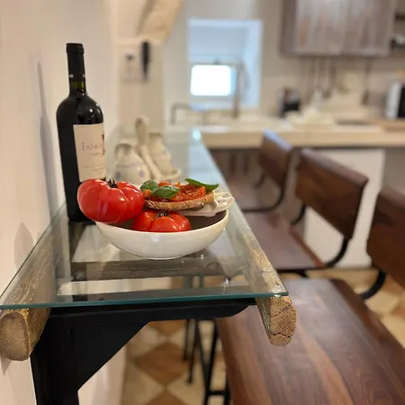 La Suite Di Alizeh Apartment Ostuni