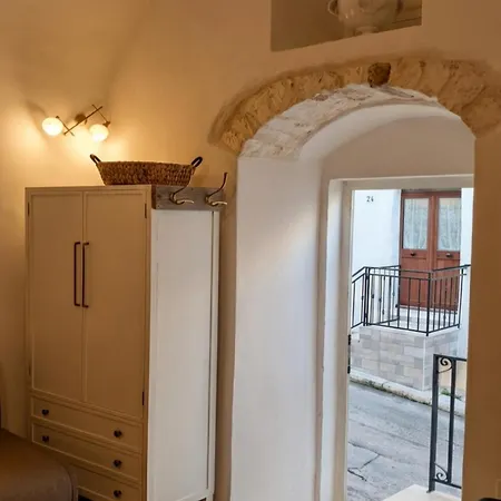 La Di Alizeh Ostuni